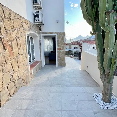 Vistas Maryvilla דירה