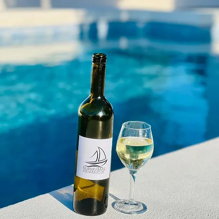 Vistas Maryvilla דירה *