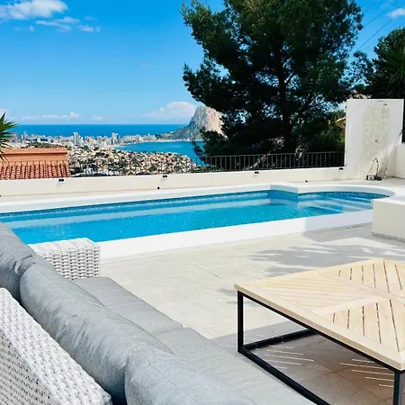 Vistas Maryvilla קלפה