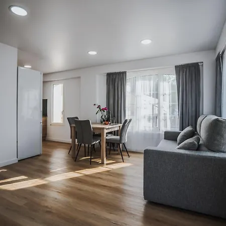 Vistas Maryvilla Apartment